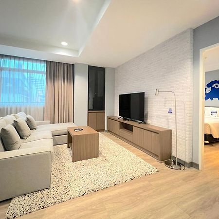 Kokotel Bangkok Dheva Thonglor Экстерьер фото